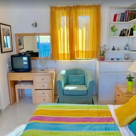 Prázdninový dům Afrodite On The Sea *